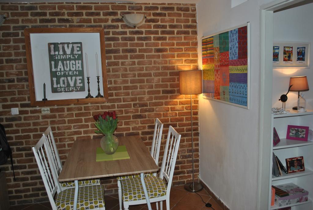 Optimist Split Apartment Exterior photo